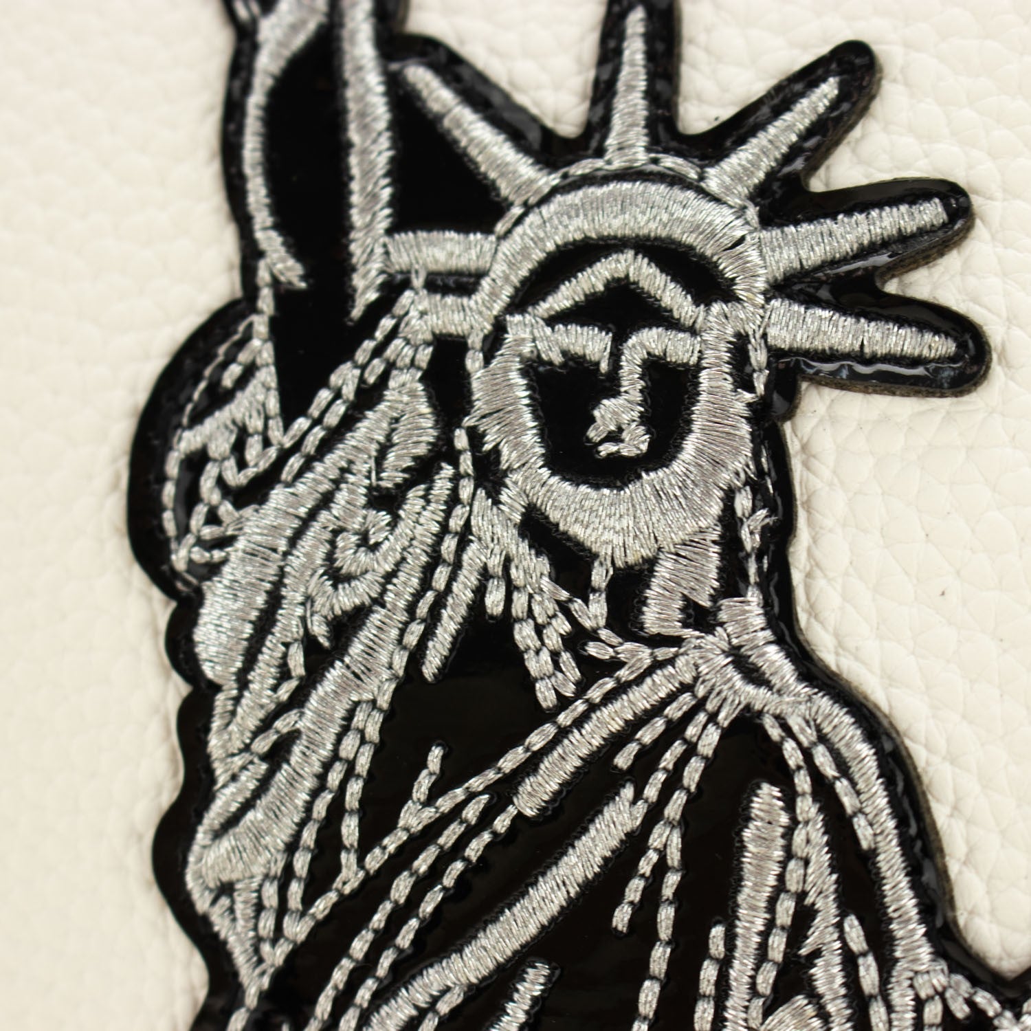 Bolso tote Braccialini Looney Tunes Bugs Bunny & Lola Bunny - New York - KimondoShop
