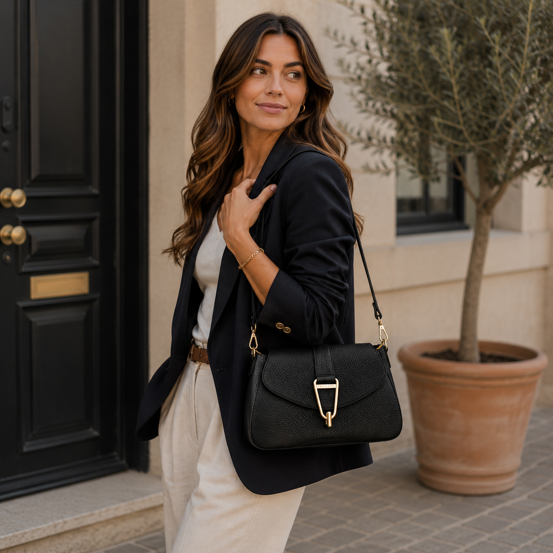 Bolso en Piel Pregato Arezzo Negro